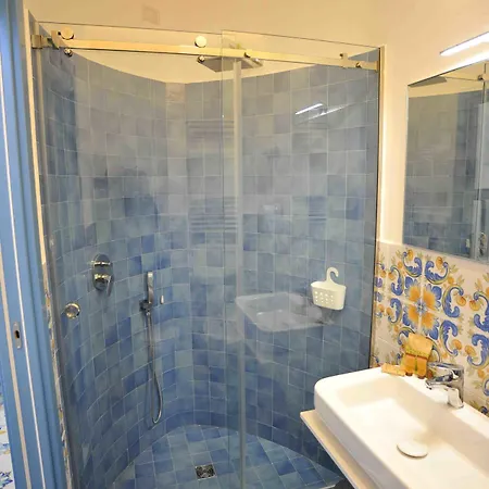 Bed and breakfast Costa Blu 4*