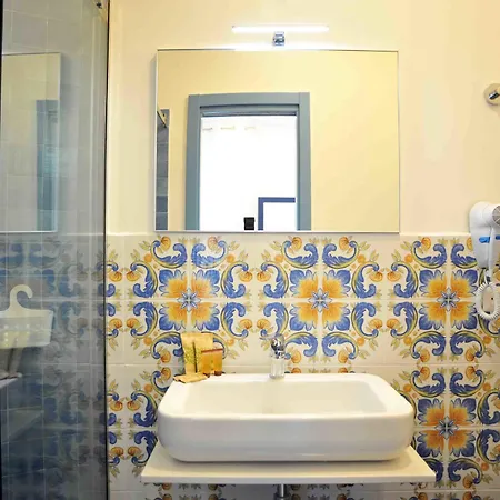 Bed and breakfast Costa Blu 4*