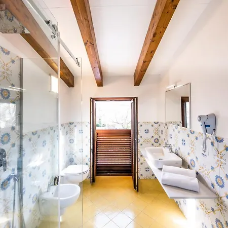 Costa Blu Oda ve Kahvaltı Agerola