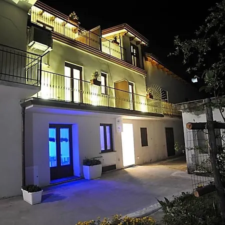 Costa Blu Oda ve Kahvaltı 4*