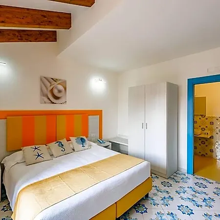 Costa Blu Oda ve Kahvaltı