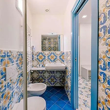 Costa Blu Oda ve Kahvaltı