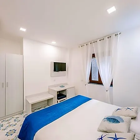 Costa Blu Oda ve Kahvaltı 4*