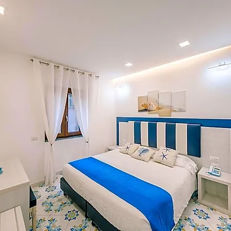 Costa Blu Oda ve Kahvaltı