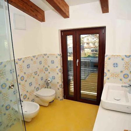 Costa Blu Nocleg ze śniadaniem Agerola