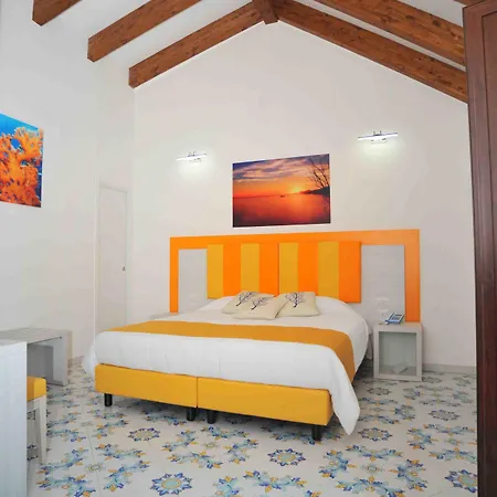 Nocleg ze śniadaniem Costa Blu 4*