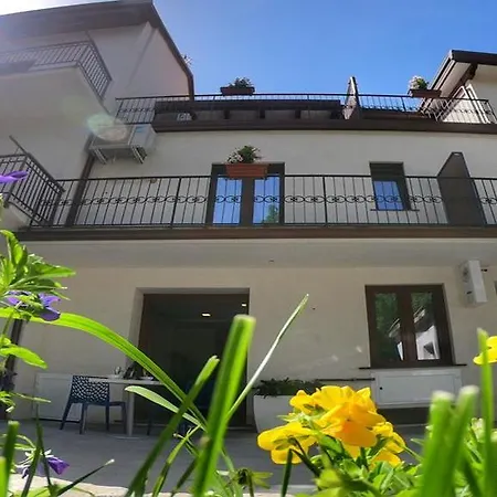 Oda ve Kahvaltı Costa Blu 4*